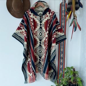 PONCHO ALPACA FLANELADO COM CAPUZ